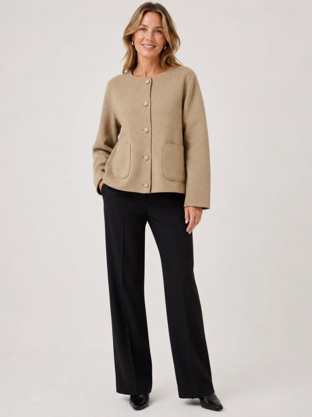 Bagatelle Women’s‎ 3 Button Long Sleeve Tan Fleece Jacket. Medium.